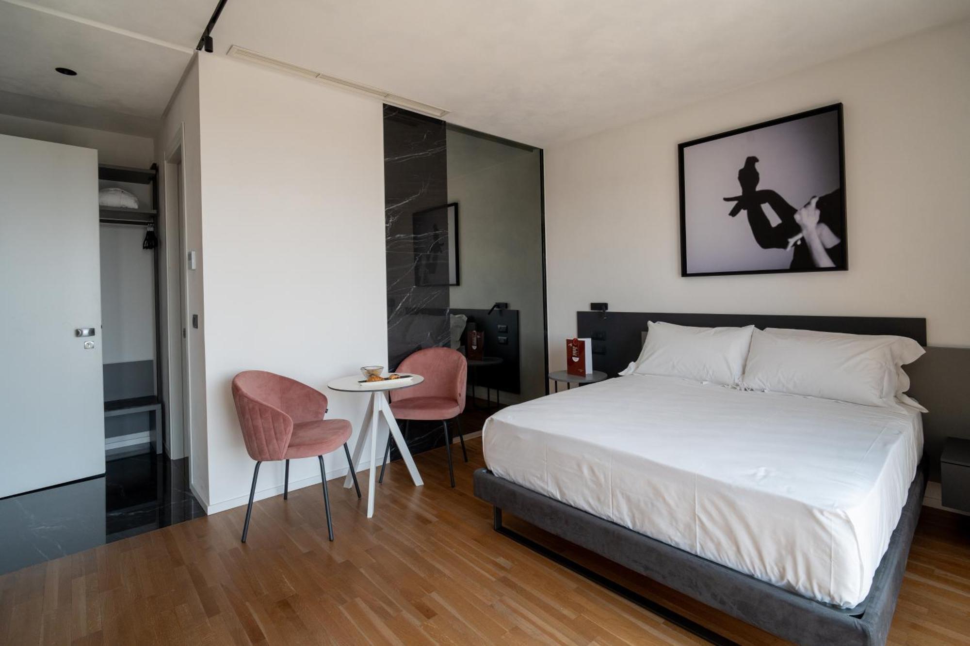 Mon Luxury Rooms Spa Nicolosi Exteriör bild
