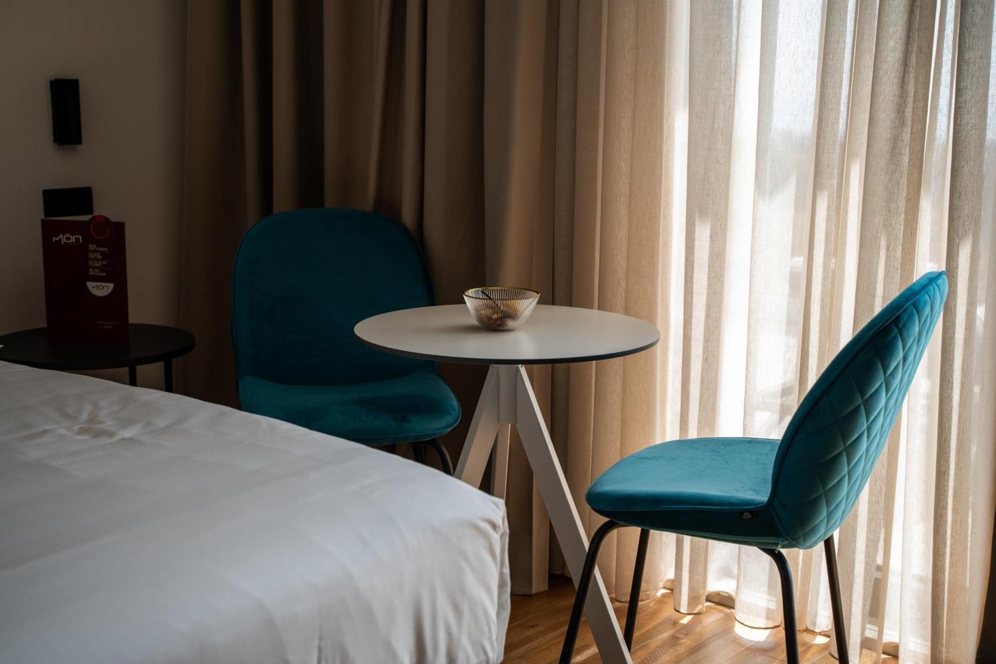 Mon Luxury Rooms Spa Nicolosi Exteriör bild