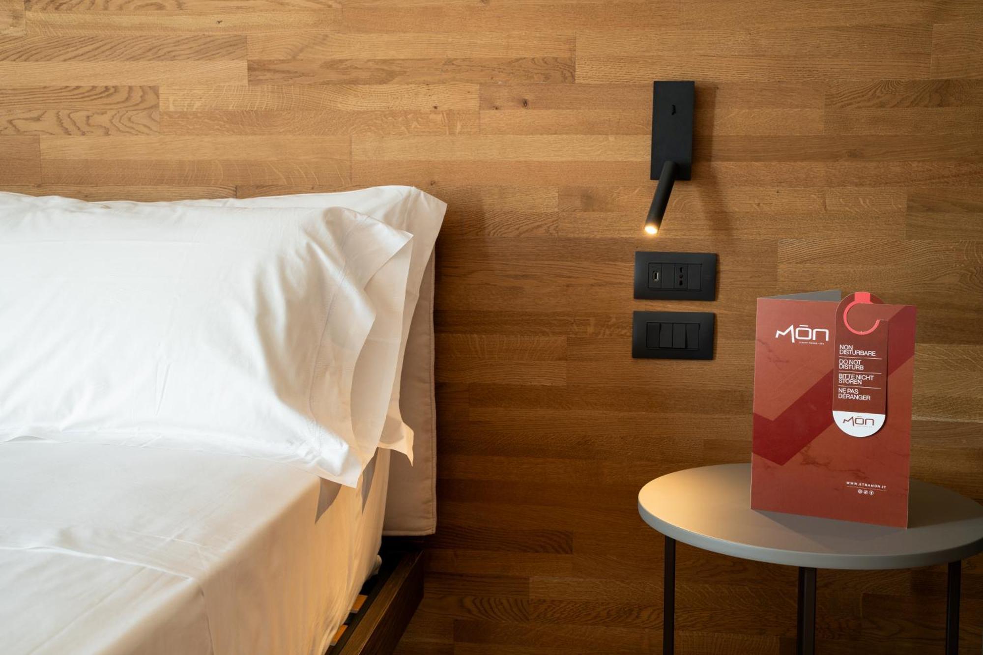 Mon Luxury Rooms Spa Nicolosi Exteriör bild