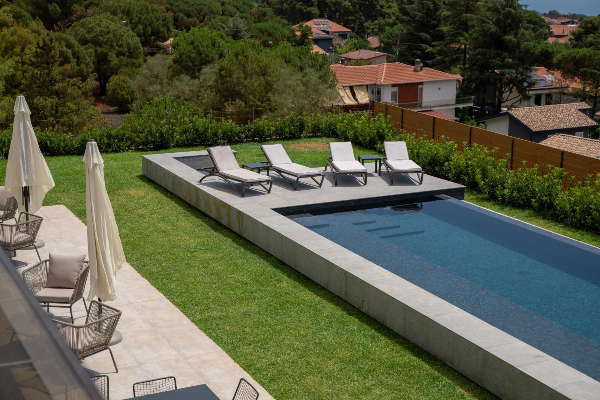 Mon Luxury Rooms Spa Nicolosi Exteriör bild