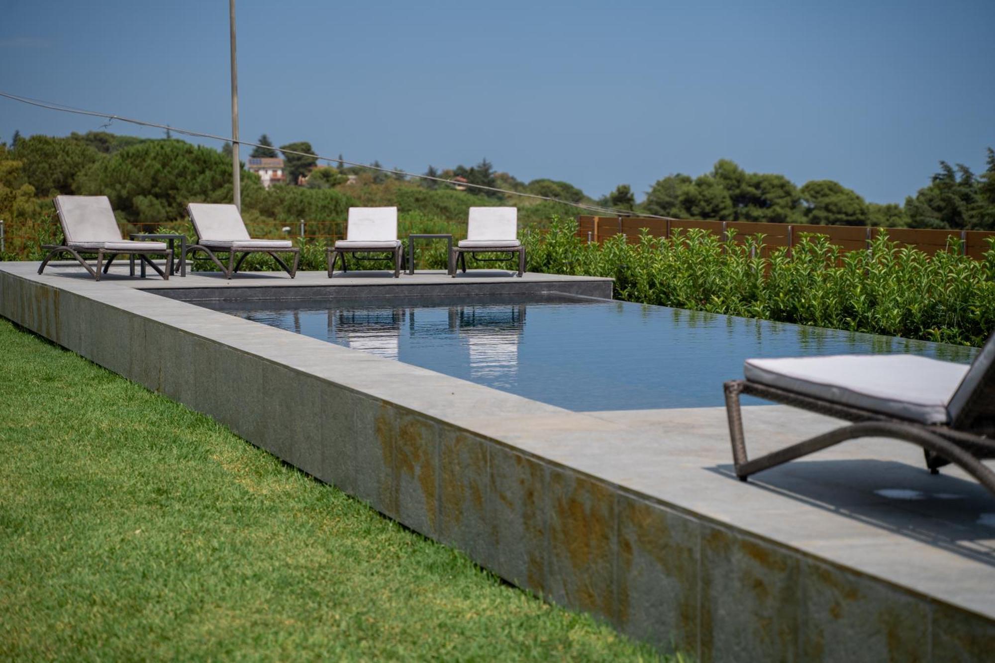 Mon Luxury Rooms Spa Nicolosi Exteriör bild